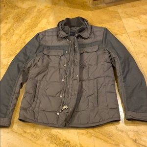 Men’s grey puffer coat
